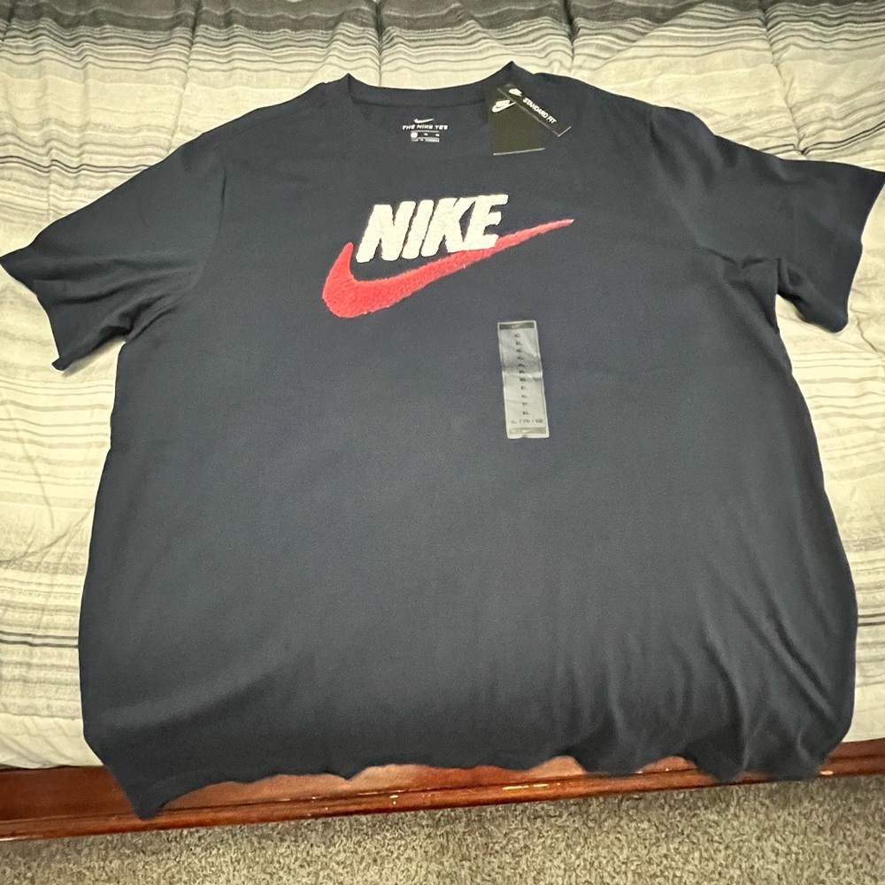 Nike T-shirt